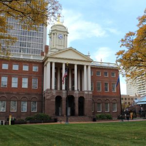 Exterior shot of CT's Old State House in summer