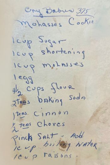 handwritten recipe for molasses cookies