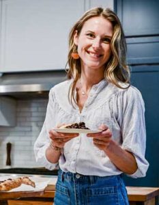 Trained Chef Nicki Sizemore, author of "Mind, Body, Spirit, Food"